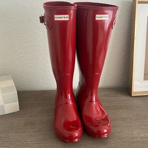 Women’s Red Tall Hunter Rainboots
